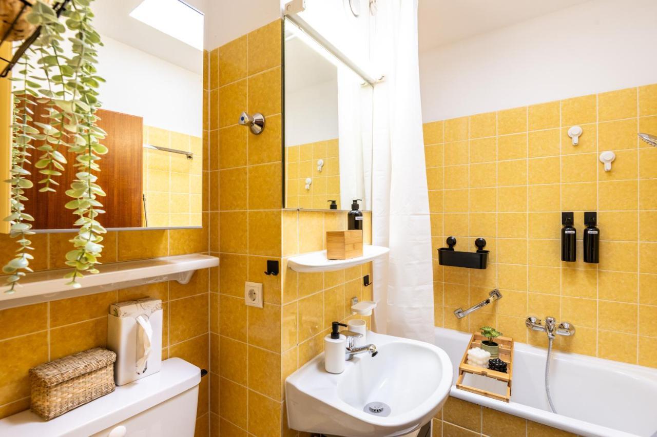 Fewo Ahrperle-Modernes Apartment-Balkon-Kurviertel Бад-Нойенар-Арвайлер Экстерьер фото